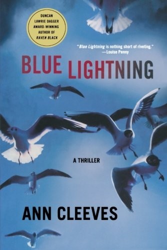 Ann Cleeves: Blue Lightning (Paperback, Minotaur Books)