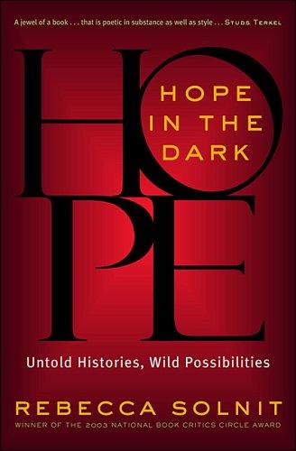 Rebecca Solnit: Hope In The Dark (Paperback, Penguin PB CA)